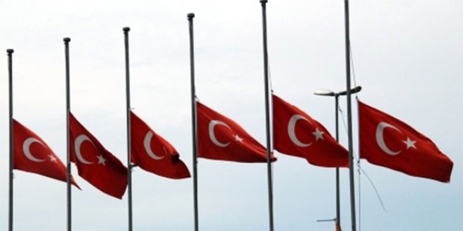 srail katliam sonras Trkiye'de  gnlk ulusal yas ilan edildi