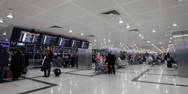 Tedavi i�in �svi�re'ye gidecekti; havaliman�nda hayat�n� kaybetti