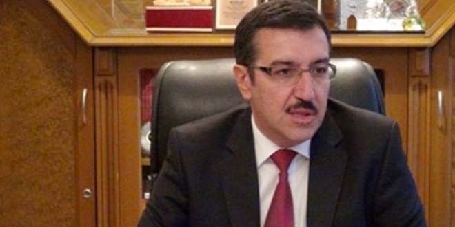 Bakan T�fenk�i: T�rkiye h�zlanarak yoluna devam edecek