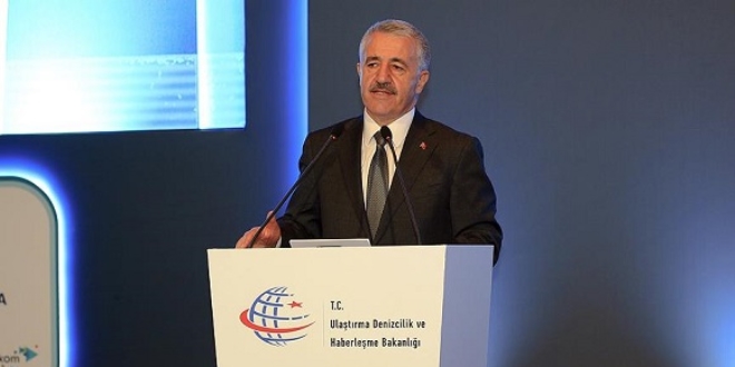 Bakan Arslan'dan 'casus yazılım' açıklaması
