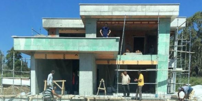 Belediye Başkanı isyan etti: Kaçak yapılar artıyor