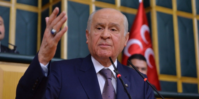 Bahçeli'den gelen bu ısrar neden?