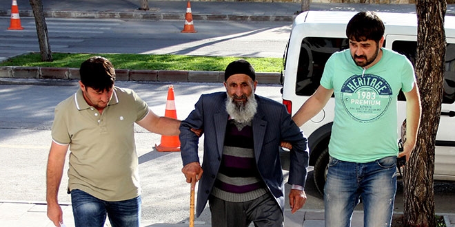 Karısını baltayla öldüren adama müebbet hapis cezası