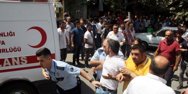 Yankesiciyi linç edilmekten polis kurtardı