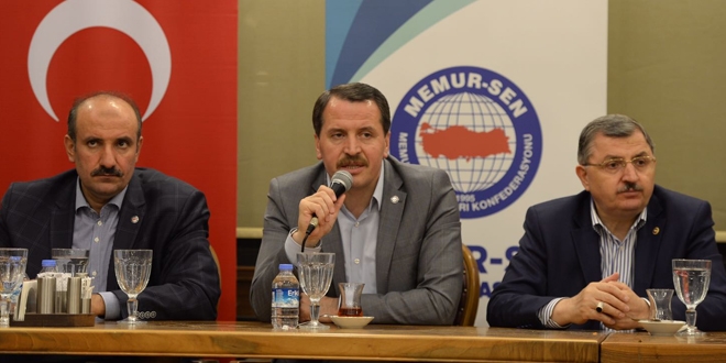 Memur Sen, eski başkanlarıyla biraraya geldi