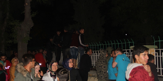 'Ruh sağlığı bozuk kızımızı linç etmek istediler'