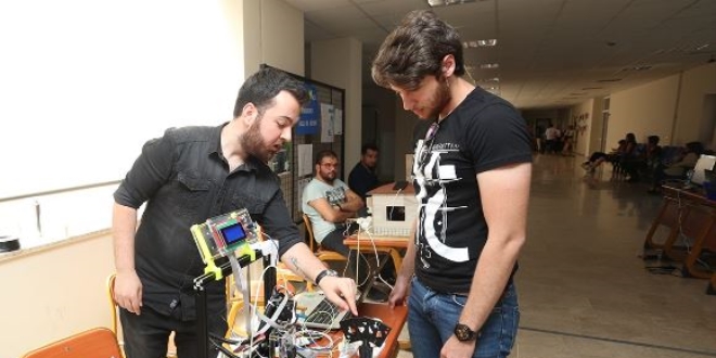 Üniversite öğrencisi 3D yazıcı yaptı
