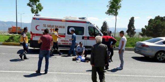 Polis arac�yla motosiklet �arp��t�: 1 �l�, 1 yaral�