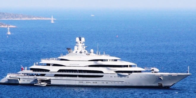 Rus iş adamı Rashnikov'un lüks yatı Bodrum'da