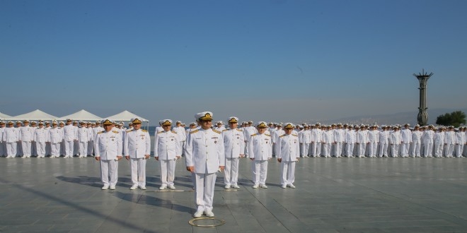 FETÖ'nün Deniz Kuvvelerindeki 'mahrem imamı' gözaltına alındı
