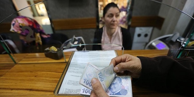 Merkez Bankası sahaya indi, piyasaya moral verdi