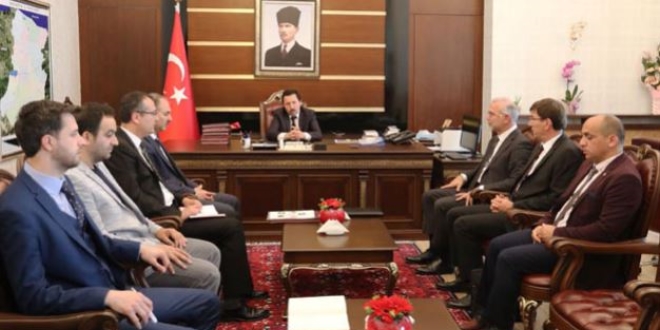 Vali araya girdi, üretim yeniden başladı