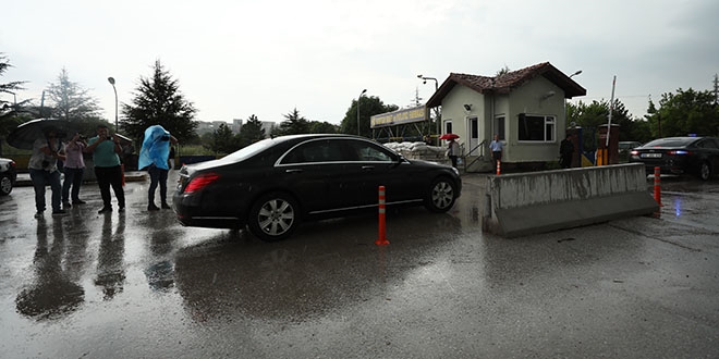 Canikli, Barutsan fabrikasında incelemede bulundu