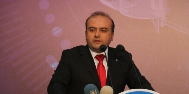 'Bakanl�k olarak hizmet ihracat�n� �nemsiyoruz'