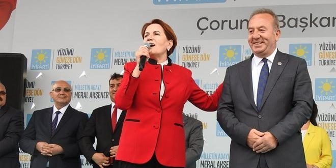 MHP'den ihraç edilen başkan İYİ Parti'ye geçti