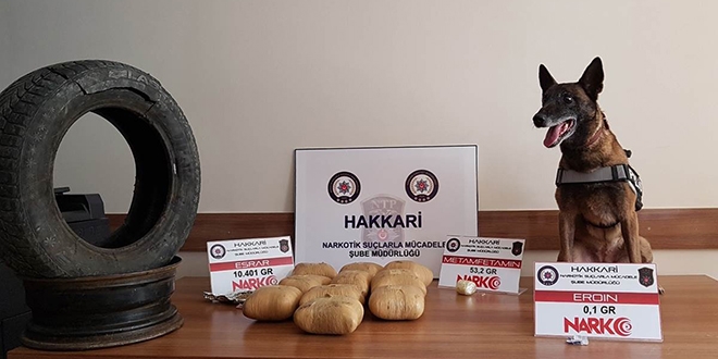 Hakkari polisi uyuşturucuya geçit vermiyor
