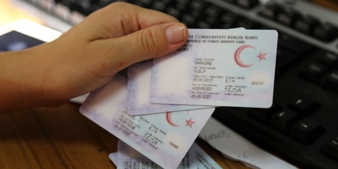 Çipli kimlik kart uyarısı... Bir an önce başvurun!