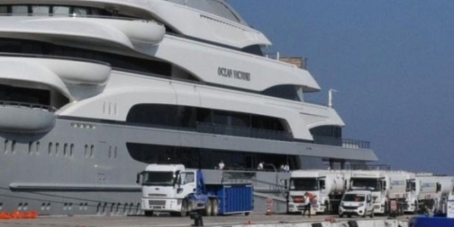 Rus çelik kralının yatına tankerler yakıt yetiştiremedi
