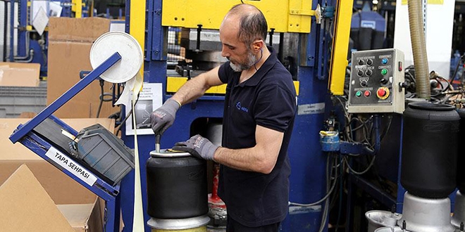 Mercedes'in hava süspansiyon sistemleri Bursa'dan