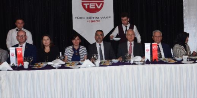 TEV, 50 yılda 250 bin öğrenciye burs verdi