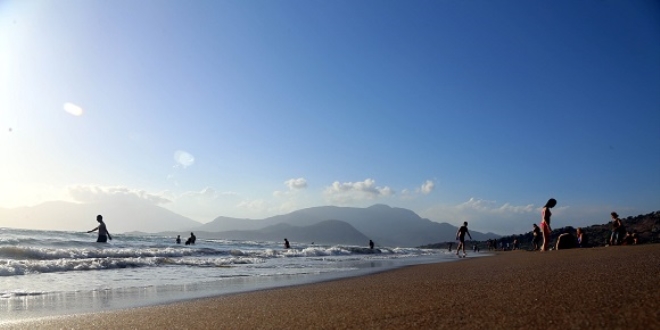 'Profesyonel turist' olmak isteyenlerin say�s� 6 bini ge�ti