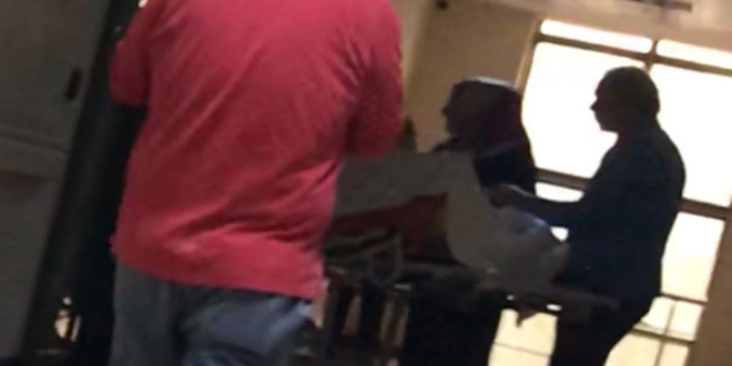 8 ayl�k hamile e�ini b��aklayarak �ld�rd�