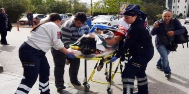 81 yaşındaki hasta hastanenin 3'üncü katından atladı
