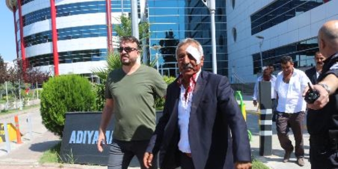 Adliye koridorlarında kan aktı