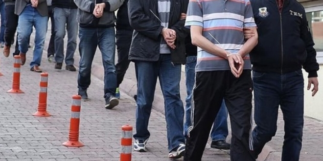 Van merkezli terör operasyonu: 13 gözaltı