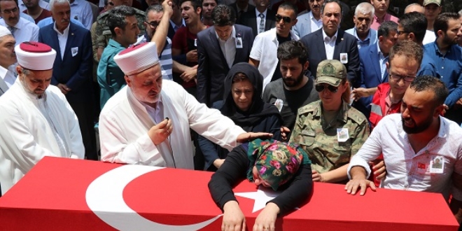 Şehit Koç, son yolculuğuna uğurlandı