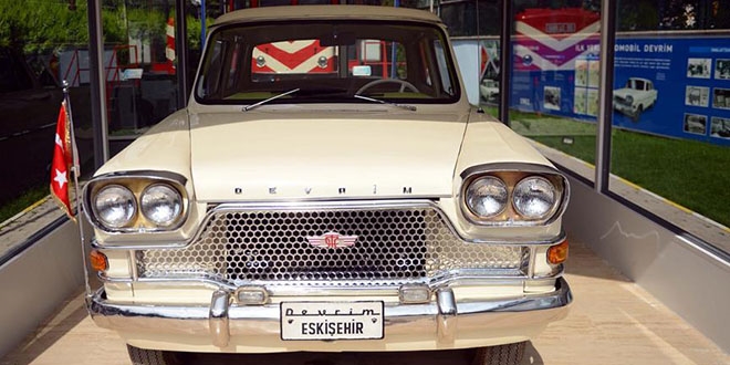 'Devrim otomobili'ne ziyaret�i ak�n�