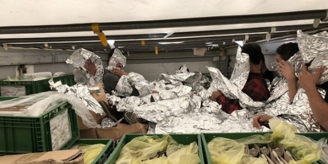 G��menleri al�minyum folyoya sar�p ka��rmaya �al��t�lar