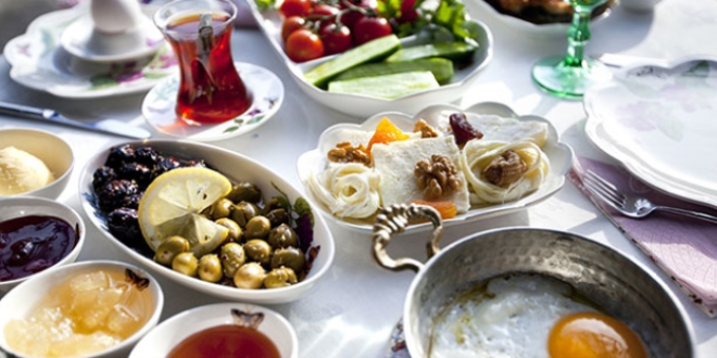 Bayramda yapılan 5 beslenme hatası