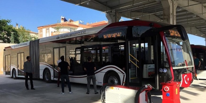 Elazığ'da elektrikli otobüsler hizmete girdi