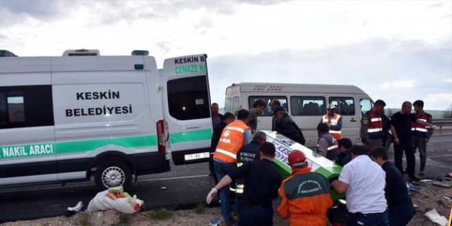 İftara yetişmek isterken kaza yaptılar: 6 yaralı