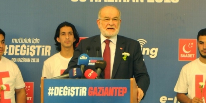 'İktidar partisi muhalefet gibi konuşuyor'