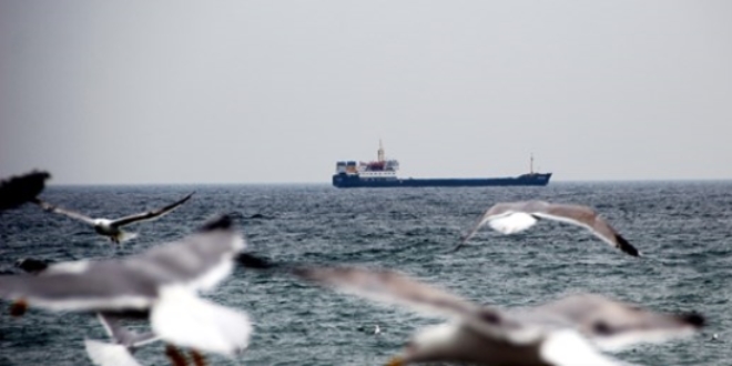 Marmara Denizi'nde ula��ma lodos engeli
