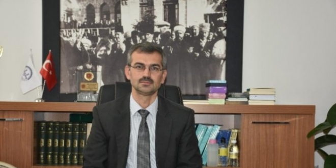 Müftü, karnelerle ilgili aileleri uyardı