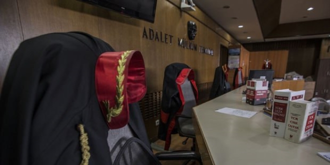 Savcı eşin açtığı davayı, hakim koca karara bağladı