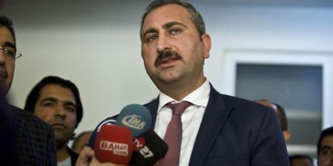 Bakan Gül: Teröristlerin başına bu dünyayı yıkacağız