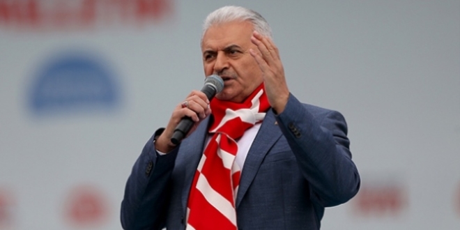 Başbakan: Hiçbir şey insan hayatından değerli değildir