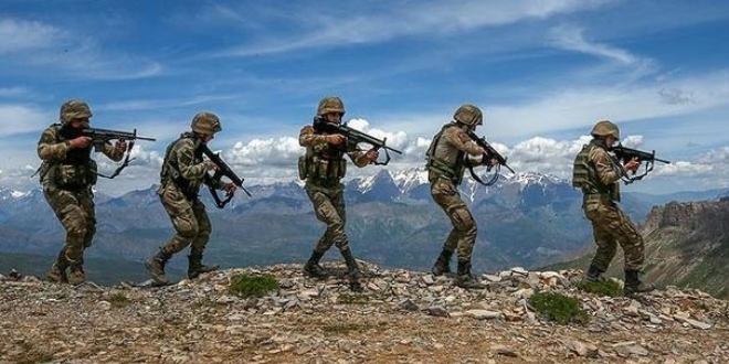 Hakurk'ta PKK'ya çember