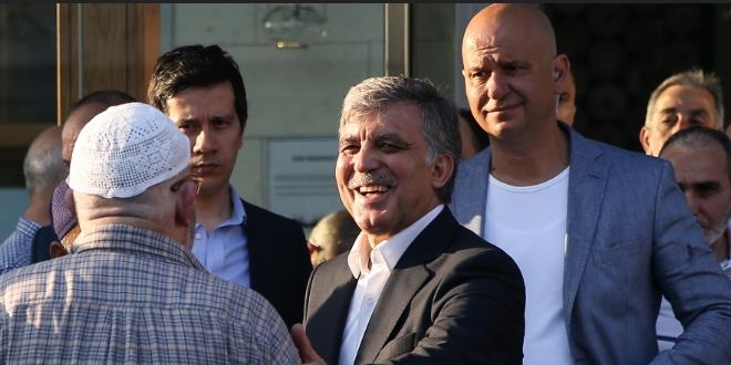 11. Cumhurbaşkanı Gül, bayram namazını Beykoz'da kıldı