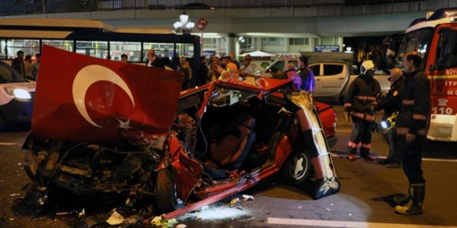 Acı haberler peş peşe geliyor, 36 kazada 32 kişi öldü