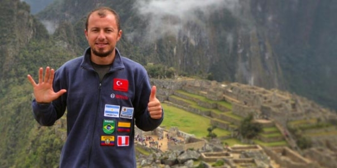İstifa edip dünya turuna çıktı! Başına gelmeyen kalmadı