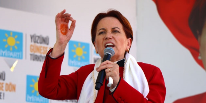 Akşener: Her işsiz gence 500 lira maaşı bağlayacağız