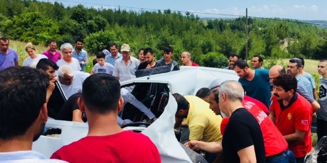 Osmaniye'de trafik kazas: 1 l, 8 yaral