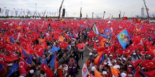 Rakam açıklandı! Mitinge kaç kişi katıldı?