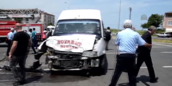 Sinop'ta trafik kazalar: 11 yaral