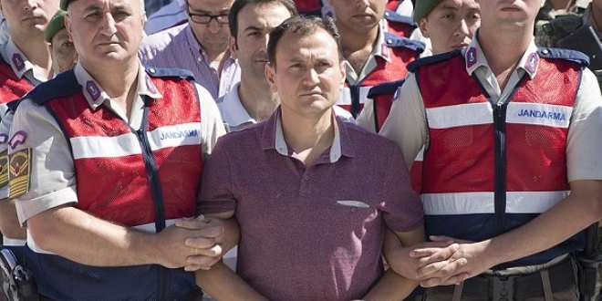 TBMM'yi bombalamadan önce iki siville görüşmüş